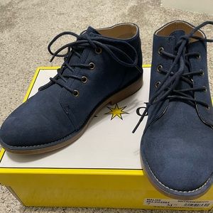 Blue suede shoes! Lace up bootie size 7